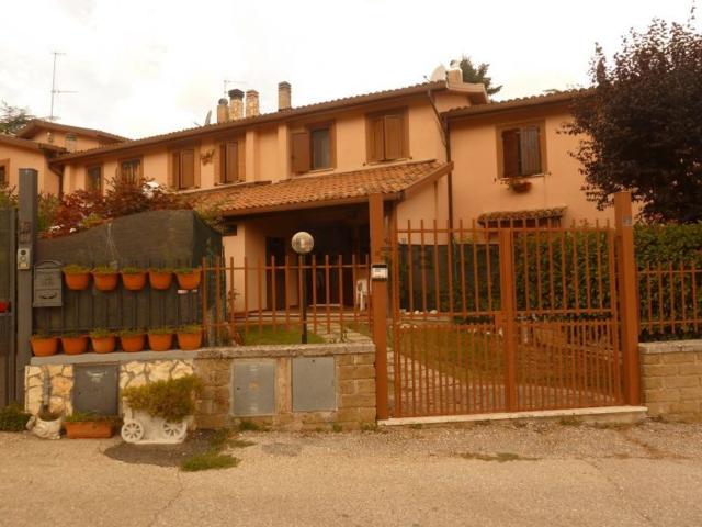Casa in vendita a Rocca Di Botte, Abruzzo