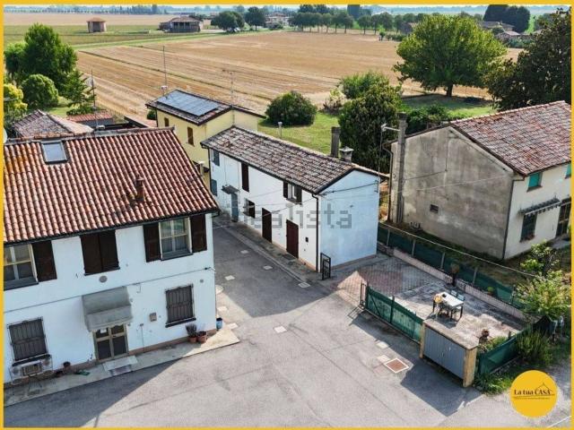 Casa in vendita a Argenta, Reggio Emilia