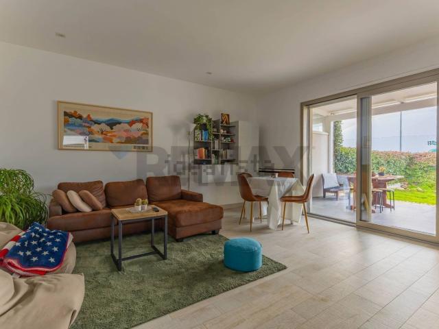 Casa in vendita a Poggio Delle Ginestre, Puglia