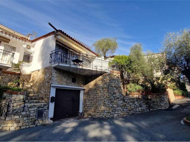 Casa in vendita a Diano Marina, Liguria