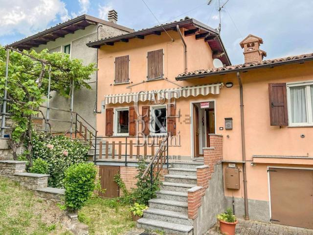 Casa in vendita a Romagnese, Lombardia