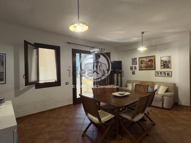 Casa in vendita a Campofelice di Roccella, Palermo