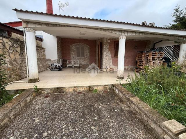 Casa in vendita a Puglia, Bari