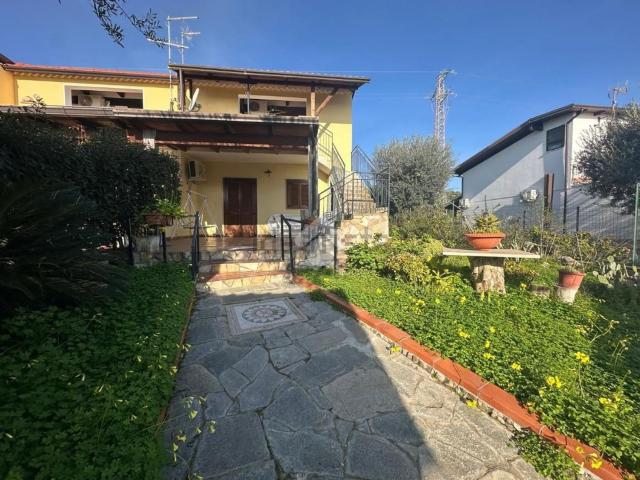 Casa in vendita a Calabria, Cosenza