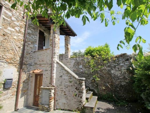 Casa in vendita a Frasso, Seravezza