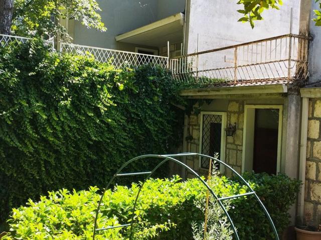 Casa in vendita a Torre Cajetani, Lazio