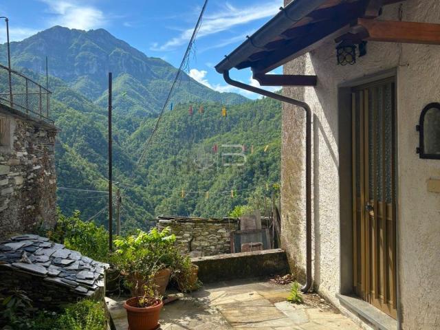 Casa in vendita a Unione Comuni Garfagnana, Campolemisi