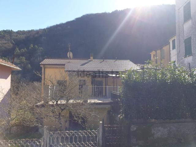 Casa in vendita a Valdipino, Riccò Del Golfo