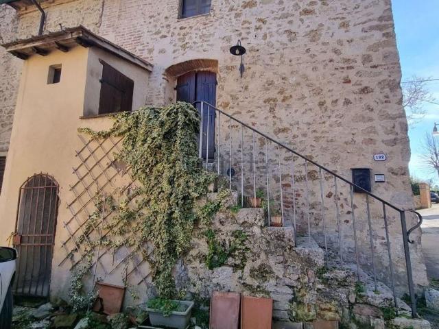 Casa in vendita a La Badia, Colle Di Val D'elsa