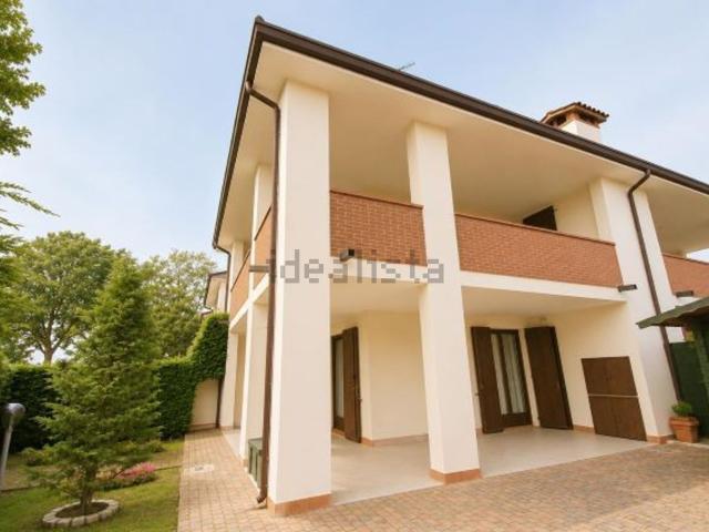 Casa in vendita a Villaggio Galattico, Comacchio