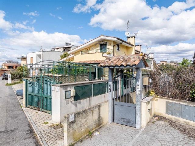 Casa in vendita a Giardini di Corcolle, Roma Capitale