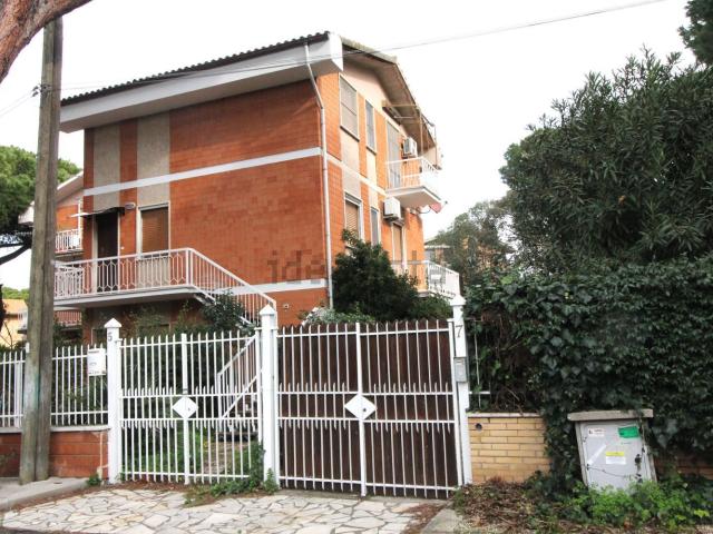 Casa in vendita a Tarquinia, Lazio