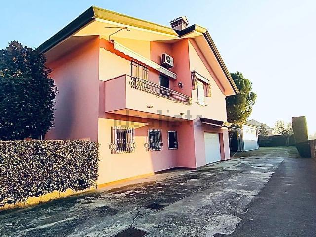 Casa in vendita a Paltana, Padova