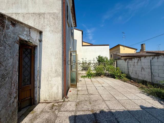 Casa in vendita a Unione Delta del Po, Lagosanto