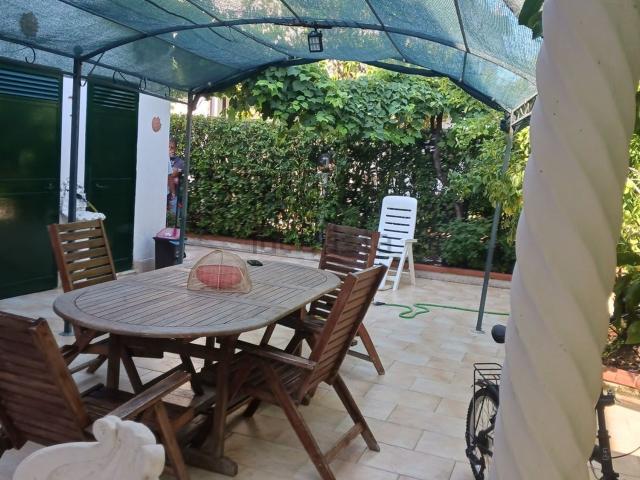 Casa in vendita a Capaccio, Campania