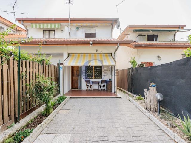 Casa in vendita a Nuova Florida, Ardea