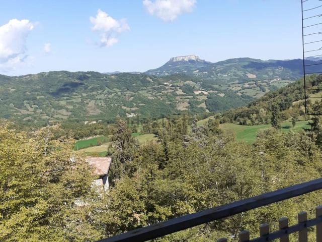 Casa in vendita a Appennino Reggiano, Re