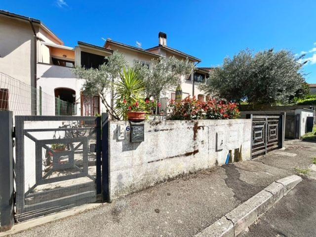 Casa in vendita a Montefiascone, Lazio