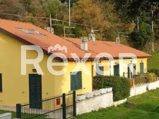 Casa in vendita a Carrodano, Liguria