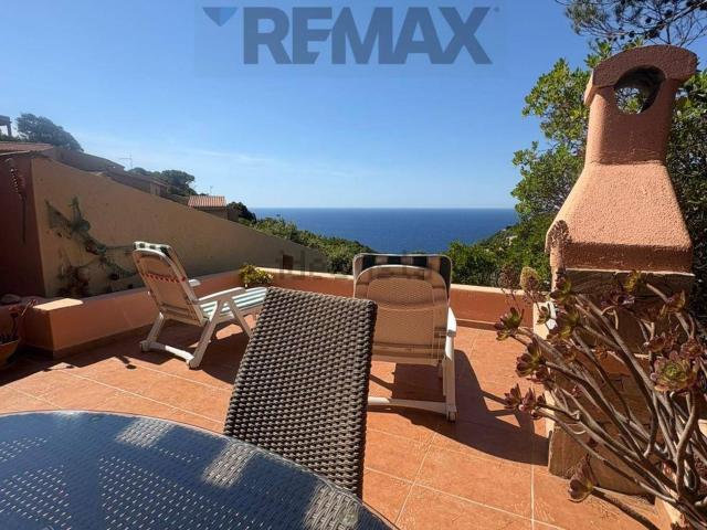 Casa in vendita a Trinità d'Agultu e Vignola, Sardigna/Sardegna