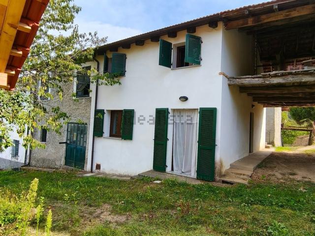 Casa in vendita a Dego, Liguria