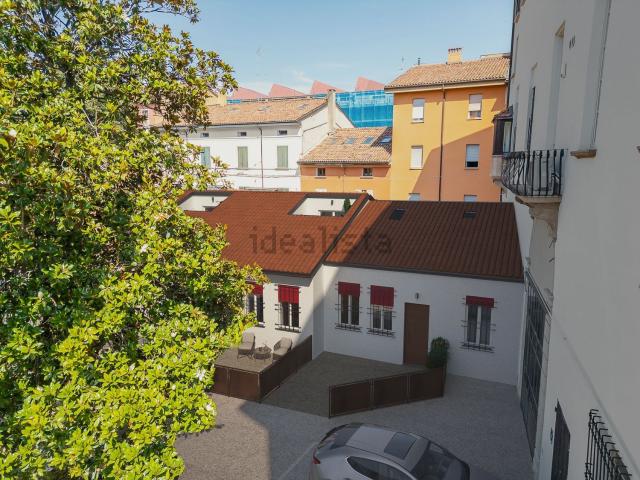 Casa in vendita a Santo Stefano, Bologna
