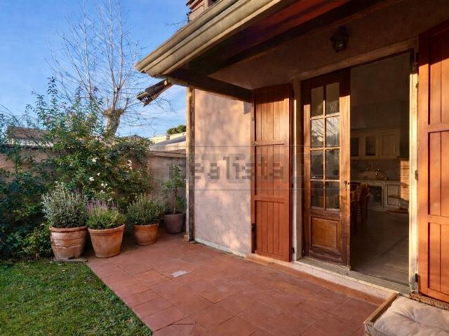 Casa in vendita a Poveromo, Marina Di Massa