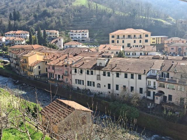 Casa in vendita a Bertignane, Varese Ligure
