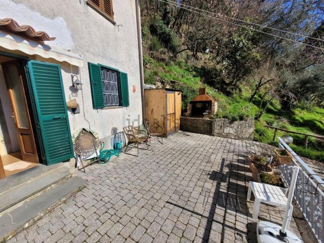 Casa in vendita a Uzzano E Castello, Toscana