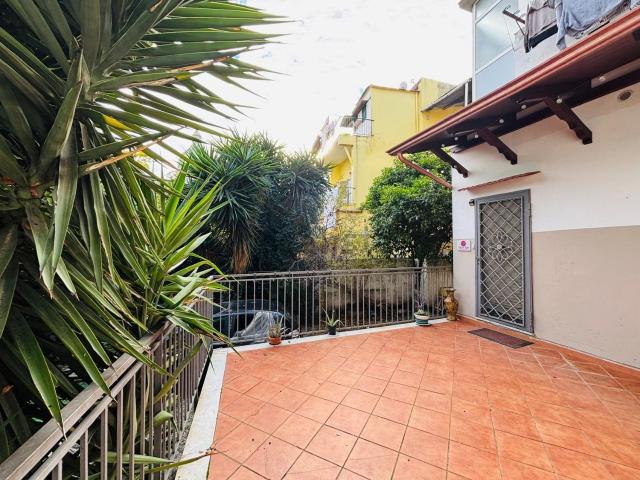 Casa in vendita a Sant'Antonio, Torre Del Greco
