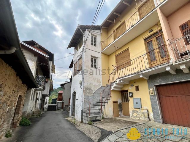 Casa in vendita a Valdilana, Piemonte
