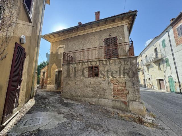 Casa in vendita a Petrignano, Gioiella