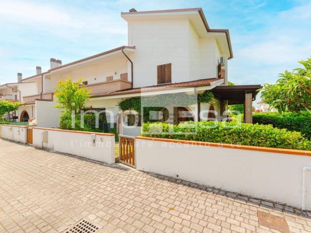 Casa in vendita a Eraclea Mare, Eraclea
