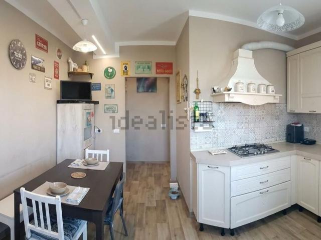Casa in vendita a Santo Stefano a Macerata, Cascina