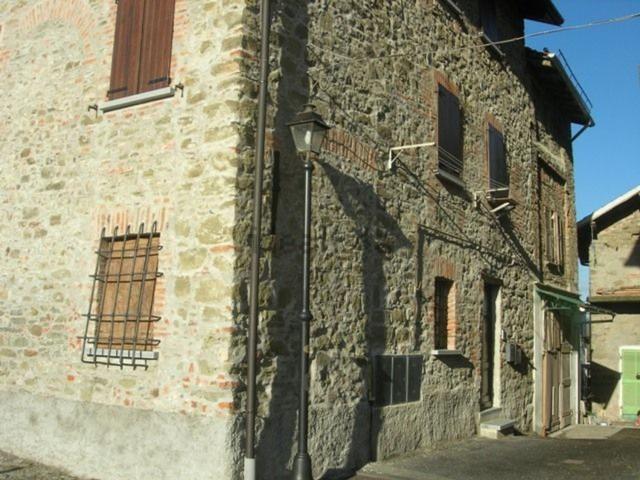 Casa in vendita a Mioglia, Liguria