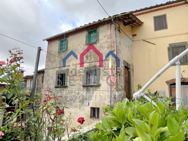 Casa in vendita a Unione dei comuni Media Valle del Serchio, Borgo A Mozzano