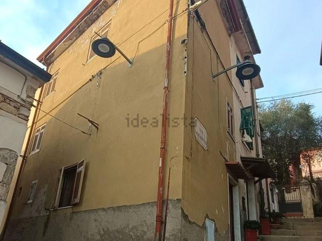 Casa in vendita a Carrara, Toscana