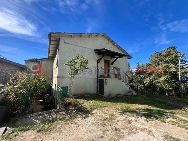 Casa in vendita a Spoleto, Umbria