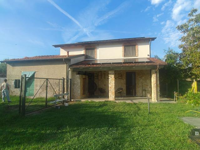 Casa in vendita a Santo Stefano di Magra, La Spezia