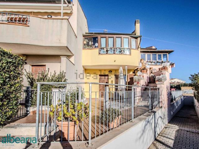 Casa in vendita a Follonica, Toscana