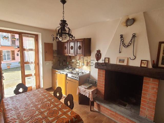 Casa in vendita a Piemonte, Asti