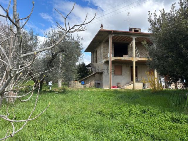 Casa in vendita a Bolsena, Lazio