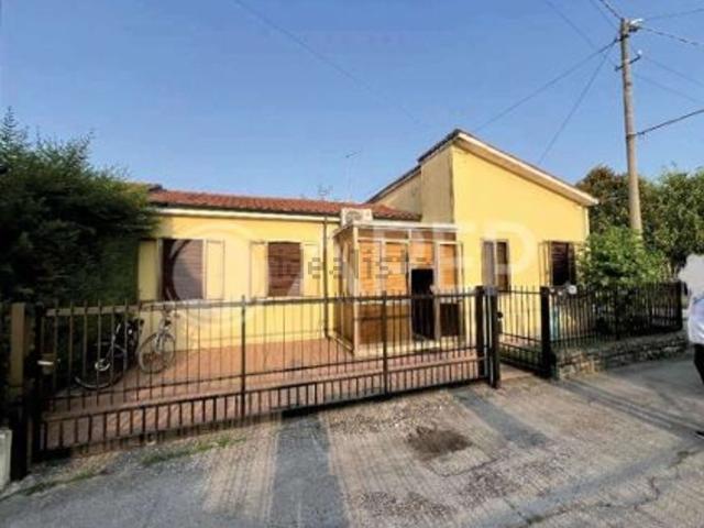 Casa in vendita a Voltabarozzo, Padova