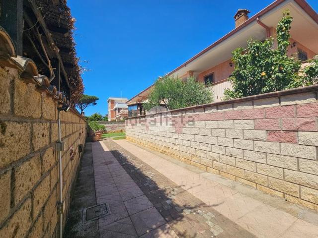 Casa in vendita a Roma Capitale, Lazio