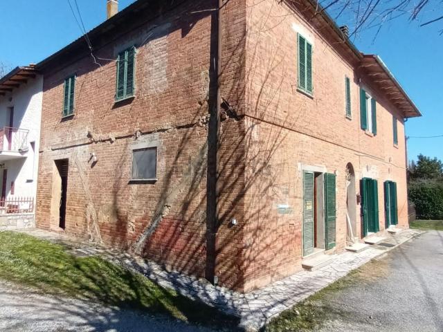 Casa in vendita a Acquaviva, Abbadia Di Montepulciano