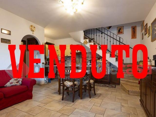 Casa in vendita a Torvajanica, Roma Capitale