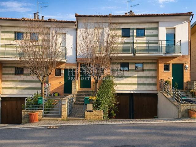 Casa in vendita a Asciano, Toscana