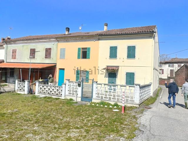 Casa in vendita a Piemonte, Alessandria