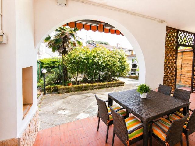 Casa in vendita a Lido di Pomposa, Comacchio