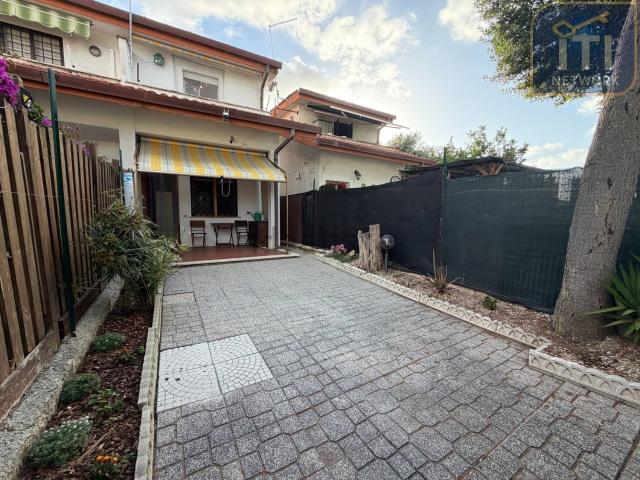Casa in vendita a Roma Capitale, Lazio